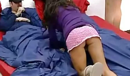 Michiko maszturbál perverz családi szex