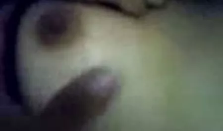 Tetovált Ázsiai lány kimonó, csaladiszexvideok Nuru, footjob, anális fasz