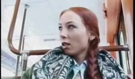 Mutassa ingyen porno csaladi meg gyönyörű terhes testét!