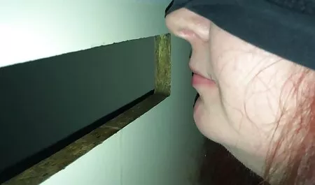 Lány szőke családi pornó borotvált punci maszturbál