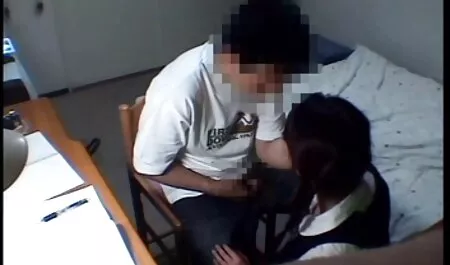 Érzéki masszázs kiskatona BFS válik kemény családi pornó kakas óvszer nélkül