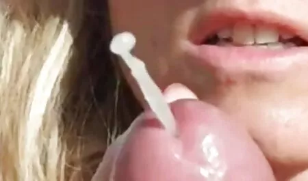 Barna Anya, Hatalmas cicik maszturbál a puncija, szar a vibrátor. ingyen családi pornó filmek
