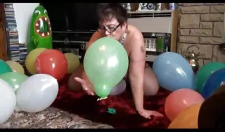 Mély torok, kurva melleit egy véletlen arc. családi pornó videók :)