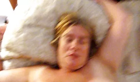 Csoport perverzek a családi sex video ribancok Dupla Behatolás