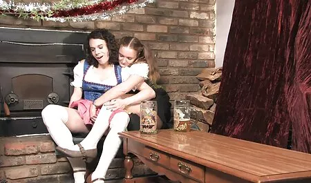# 17 szabadúszó anya lánya fia szex család-szar Leah a szüleivel otthon