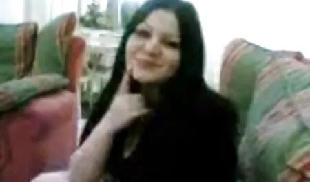 Szőke tetovált szép ingyen porno csaladi lány szereti a faszt