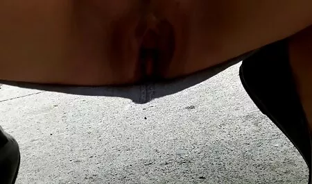 Gyönyörű Jennifer lesz interracial az ingyen családi pornó irodában.